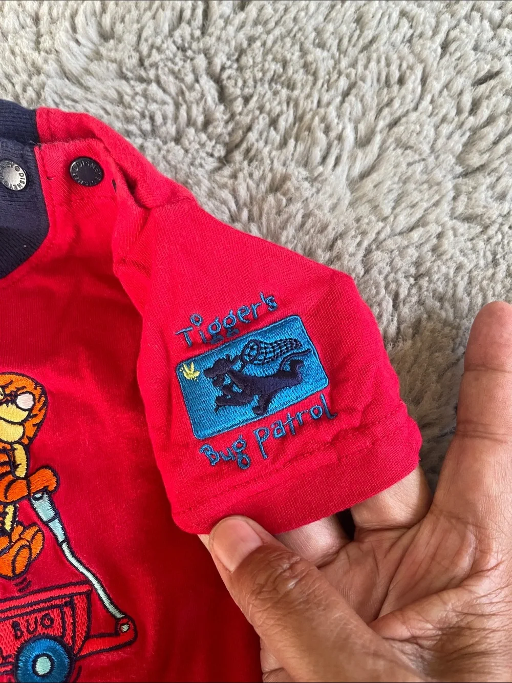 Vintage Disney Red Short-Sleeve Winnie the Pooh & Tigger Bodysuit with Navy Trim